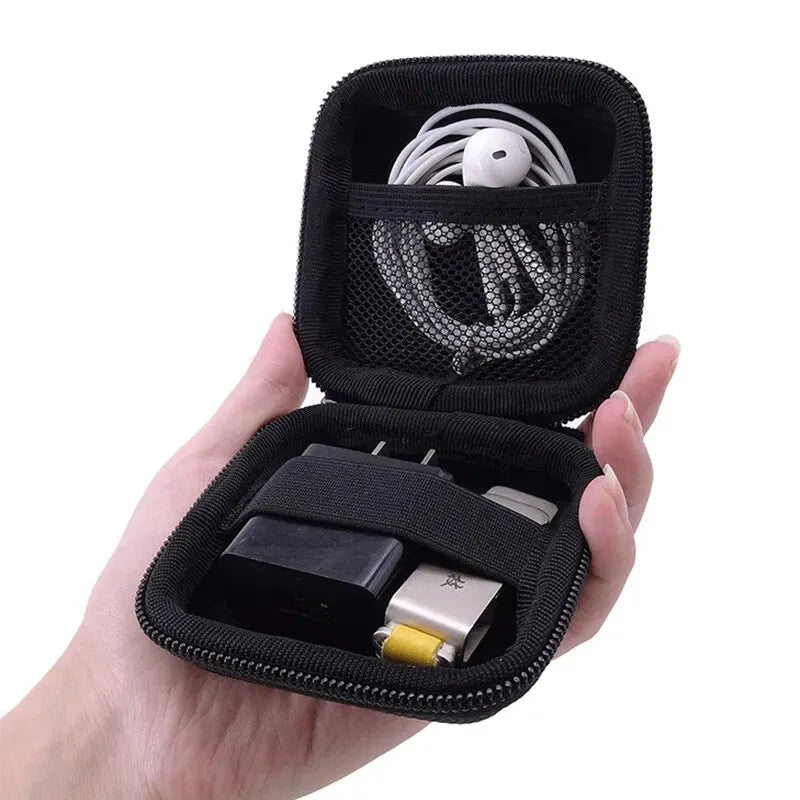 Portable Earphone Storage Case, Hard Shell Cable Organizer Bag for Chargers, Earbuds, USB Drives and Travel